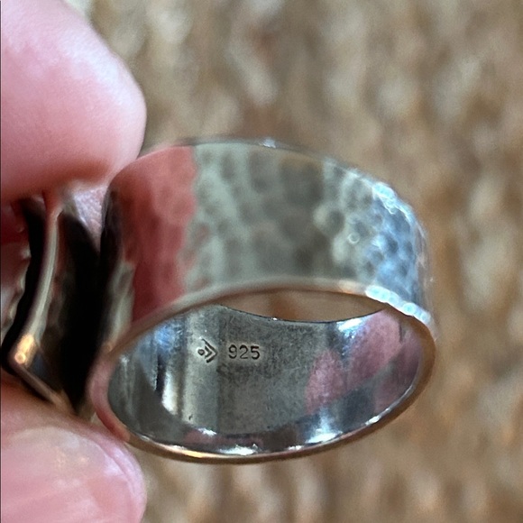 “Silpada” 9.25 Silver and White Pearl Ring size 7 - Picture 5 of 6